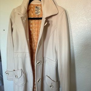 Julle long white coat